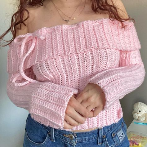 All Posts • Instagram Crochet Store, Crochet Crowd, Crochet Shrug Pattern, Crochet Shrug, Fun Crochet Projects, Diy Crochet Projects, Clothes Crafts, Crochet Fashion, Cute Crochet