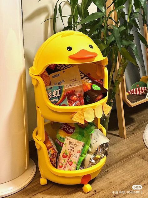 Rubber Ducky Decor, Duck Bedroom, Rubber Ducky Bathroom, Duck Things, Duck Bathroom, Super Mario Toys, Ducky Duck, Duck Decor, Duck Birthday