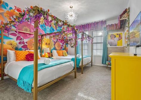 These are the top-rated and guest favorite Airbnbs near Disney World for families, couples, and large groups, with easy access to the parks. Encanto Home, Poolside Cabana, Disney Florida, Blizzard Beach, Retro Arcade Games, Kissimmee Florida, Spring Outdoor, Lake Resort, Pool Photos