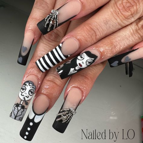 Adams Family Nail Designs, Adam’s Family Nails, Addams Family Nail Art, Adams Family Nail Art, Morticia Addams Nails, Morticia Nails, Wednesday Nails Ideas, Adams Family Nails, Adams Nails