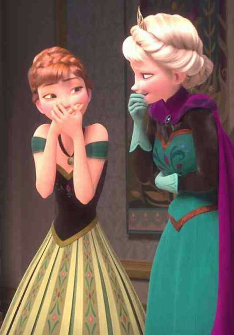 Laughing Anna Und Elsa, Frozen Sisters, Images Disney, Frozen Disney Movie, Frozen Elsa And Anna, Disney Princess Frozen, Princess Pictures, Film Disney, Disney Princess Wallpaper