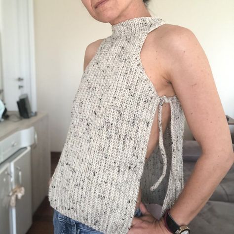 Minimalist Crochet Top, Crochet Top Pattern Easy, Open Back Crochet Top Patterns, Mock Neck Crochet Top, Backless Top Crochet Pattern, Crochet Side Tie Top Pattern, Mock Neck Crochet Pattern, High Neck Crochet Top Pattern, Side Tie Crochet Top