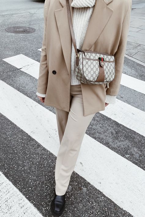 Gucci crossbody bag outfit