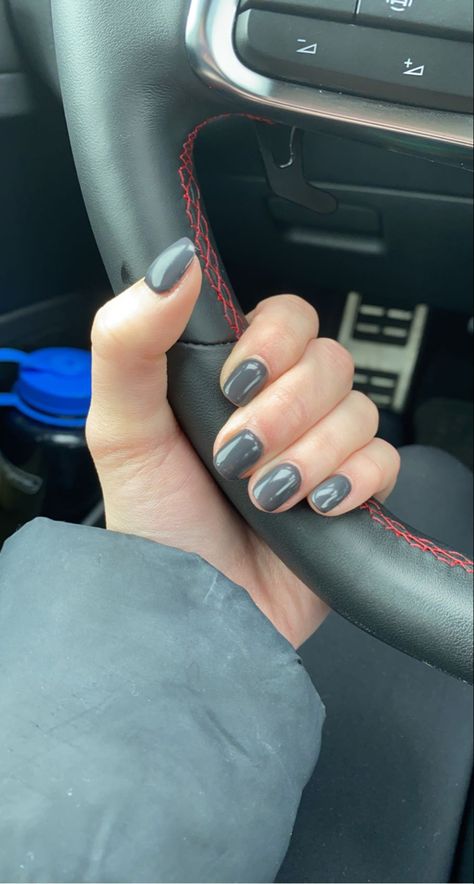 Grey Dnd Gel Polish, Dnd Gel Polish Colors Grey, Dnd Nails, Dip Polish, Dnd Gel Nail Polish, Dnd Gel Polish, Lovely Nails, Gray Nails, Nail Stuff