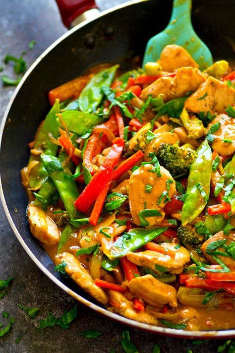 Peanut Satay Chicken, Peanut Satay, Satay Chicken, Chicken Satay, Chicken Stir Fry, Vegetable Stir Fry, Peanut Sauce, Stuffed Sweet Peppers, Asian Dishes