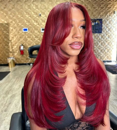 🤔💭Will you try this look and color?? 🍷🍷🔥🔥 _____👉Follow, @letstalkhairs promotes dopest hairstyles, hair fashion and discussions 📩 DM FOR DIFFERENT PROMO PACKAGES AVAILABLE ON THIS PAGE www.letstalkhairs.com ____________________ ✂️featured stylist: @hairbyhoneyy_ 📍: Calumet City, IL DM HER 👆 FOR THIS STYLE ______________________ IGNORE ️  frontalwig,  lacewigs,  ponytails, hdfrontal, traditional Sew In, quick weave, 613 hair,  hairstylist hdlacewig frontalwigs fulllacewigs  ponytail h... Wig With Layers, Red Hair Inspo, Hd Lace Wig, Birthday Hairstyles, Birthday Hair, Hair Laid, Front Lace Wigs Human Hair, Lace Hair, Hair Life