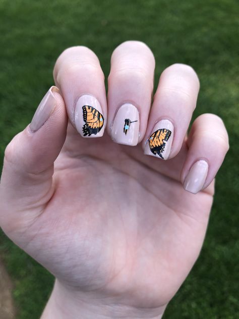 Paramore Nail Ideas, Hayley Williams Nails, Paramore Nail Art, Paramore Inspired Nails, Paramore Nails, Brand New Eyes Paramore, Nail Men, Emo Party, Paramore Concert