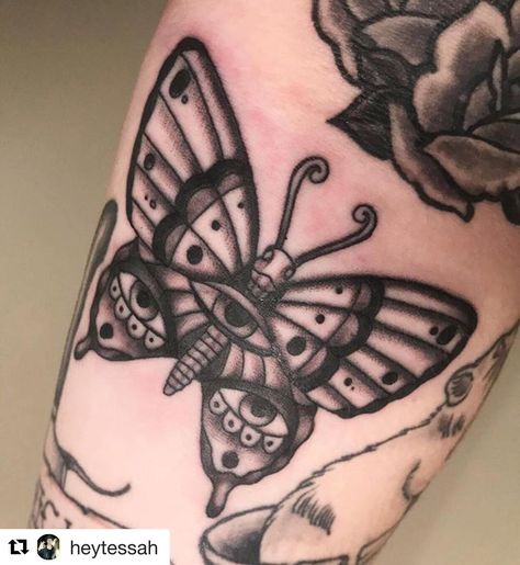 @themaine_ink on Instagram: “#Repost @heytessah ・・・ just another lovesick afternoon; black butterflies & deja vu 🖤🦋 —After driving seven hours each way to see The Maine…” Black Butterflies And Deja Vu, The Maine Tattoo, Deja Vu Tattoo, Maine Tattoo, Black Butterflies, Deja Vu, Black Butterfly, Piercing Tattoo, Tshirt Design