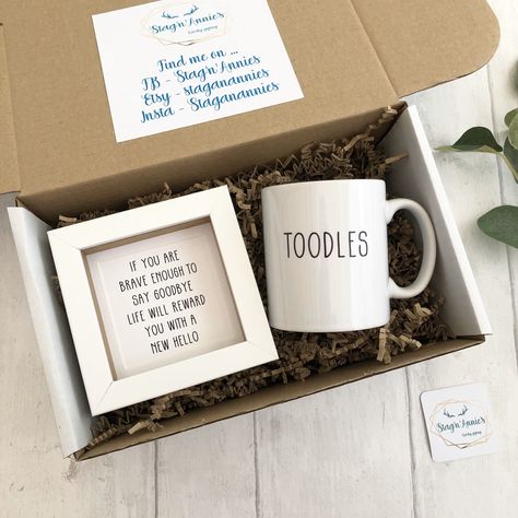 Leaving gift set - Goodbye gift -New job gift - Leaving gifts for colleagues - Goodbye gift box - Leaving gift box - Small framed print  #leavinggift #phrasesaying #goodbyegift #newjobgift #giftforcolleague #toodlesmug Steampunk Explorer, Explorer Costume, Goodbye Gifts, Funny Gifts For Friends, Bf Gifts, Diy Gifts For Friends, Tray Diy, New Job Gift, Perfume Tray