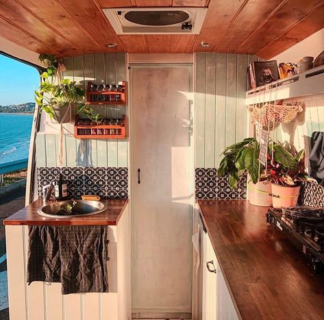 Life Inside a Van 🚐 | Vanlife’s Instagram profile post: “Beautiful van 😍 the lime color on wood looks fantastic !! ___ Follow @lifeinsideavan for daily #vanlife content and use #lifeinsideavan…” Expedition Happiness, Travel Camper, Van Conversion Interior, Van Ideas, Van Life Diy, Campervan Interior, Bus Life, Camper Van Conversion Diy, Van Living