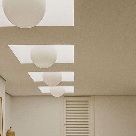 Studio HEX-BS on Instagram: "This is sooo fantastic …. The faux skylight with globular light fixtures…. 💕💕💕 @casa.carvajal @casajosephine via @homedecorandsanatisingmatters" Skylight Between Rafters, Hallway With Skylight, Faux Skylight, Work Spaces, Glass Roof, House Inspo, Natural Light, Work Space, Light Fixtures