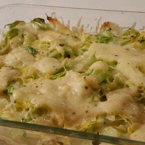 Creamed Cabbage, Cabbage Side Dish, Creamy White Sauce, Cabbage Casserole Recipes, Baked Cabbage, Steamed Cabbage, Favorite Casseroles, Cabbage Casserole, Cabbage Recipe