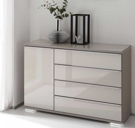 Beige Living Room Decor, Luxury Room Design, Modern Bedroom Dressers, Chest Of Drawers Design, Mirror Interior Design, Stylish Bedroom Design, Modern Chest Of Drawers, Tv Unit Furniture, White Room Decor