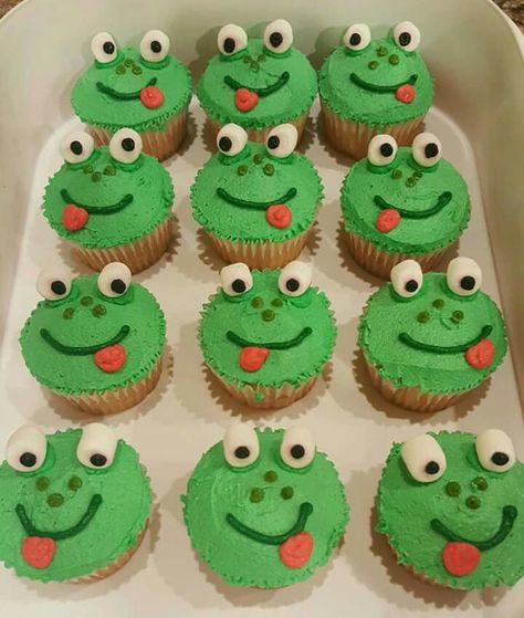 Frog Cupcakes, FROG - Fully Rely On God - Psalm 59:10 Forheavenscakes2016@gmail.com Frog Themed Desserts, Frog Cupcakes Easy, Frog Cupcake Cake, Frog Cupcakes Ideas, Frog Birthday Ideas, Frog Party Ideas Decoration, Frog Themed Birthday Party Decorations, Frog Themed Food, Frog Themed Cake