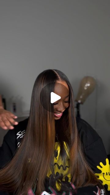 Bay Area ✌🏾Los Angeles Hairstylist on Instagram: "Traditional Sew in✨ W/ Highlights Love my clients so bad ! #BAYAREAHAIRSTYLIST#LaHAIRSTYLISTS #lahair #losangeleshairstylist #hairstylist #atlantahair #hairextensions #houstonhairstylist #atlantahairstylist" Straight Sew In With Highlights, Closure Sew In With Highlights, Highlight Sew In, Traditional Sew In With Highlights, Side Part Sew In With Highlights, Quickweave With Highlights, Highlight Quick Weave, Side Part Sew In Straight, Traditional Sew In With Leave Out Middle Part