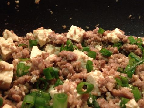 Here's a tasty dish that is fast and easy to make and will be a great alternative to the weekly menu. Pork Tofu Watercress Recipe, Tofu Dinner Ideas, Pork Tofu Recipe, Tofu Dinner, Ono Kine Recipes, Watercress Recipes, Hawaiian Pork, Recipe For Pork, Ground Pork Recipes