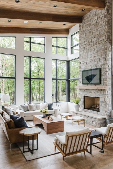 Transitional Living Room Design, Modern Lake House, Interior Design Per La Casa, Design Salon, Transitional Living, Neutral Living Room, Transitional Living Rooms, Traditional Living, Studio Mcgee