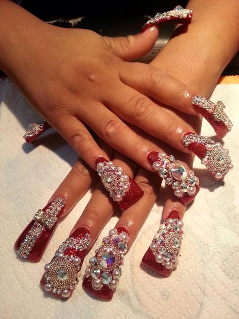 EXOTICAS Exotic Nails Acrylic, Weird Nails, Exotic Nail Designs, Ugly Nails, Blood Nails, Crazy Nail Designs, Wave Nails, Crazy Nail Art, Diva Nails