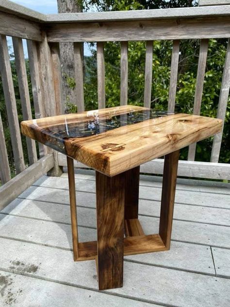 River Table Ideas, Epoxy End Table, Diy Table Legs, Epoxy Projects, Gold Beach, River Table, Clear Epoxy, Coffee And End Tables, Table Legs