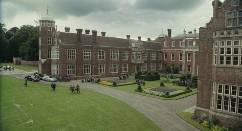 Boarding School Aesthetic, Gallagher Girls, Vampire Academy, Bangor, Prep School, School Building, School Aesthetic, Ex Machina, The Secret History