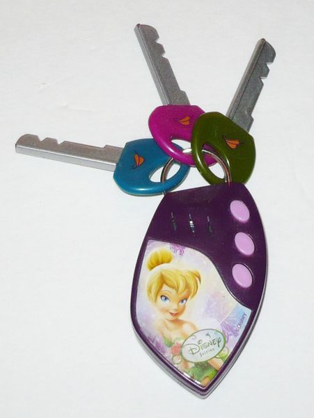 Tinkerbell Keys 2010 Toys, Tinkerbell Toys, 2000 Toys, 2000s Childhood, 2000s Toys, Nostalgia 2000s, 00s Nostalgia, Toy Keys, 2010s Nostalgia