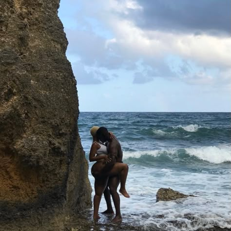 Look Kylie Jenner, Black Couple Art, Black Relationship Goals, Couples Vacation, Black Couple, Vacation Mood, Black Love Couples, Black Couples Goals, Goals Pictures