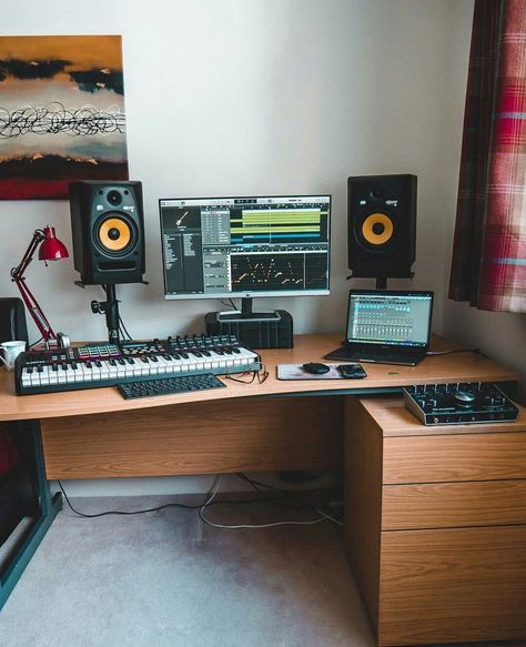 Small Studio Ideas, Music Studio Ideas, Aesthetic Setup, Home Recording Studio Setup, Recording Studio Setup, Home Studio Ideas, Scandinavian Design Bedroom, Blues Piano, Music Studios