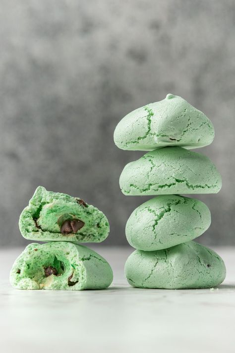 Mint Chocolate Chips Recipes, Blue Meringue Cookies, Mint Chocolate Chip Meringue Cookies, Meringue Cookies With Chocolate Chips, Green Mint Cookies, Pistachio Meringue Cookies, Hidden Mint Morsel Cookies, Meringue Cookies Packaging, Meringue Cookie Flavors