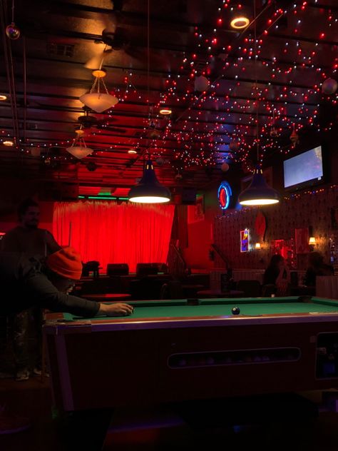 Country Dive Bar Aesthetic, Indie Bar Aesthetic, Bar Stage Aesthetic, Punk Bar Aesthetic, Dive Bar Astethic, Cool Bar Aesthetic, Smoky Bar Aesthetic, Japanese Dive Bar, Pub Night Aesthetic