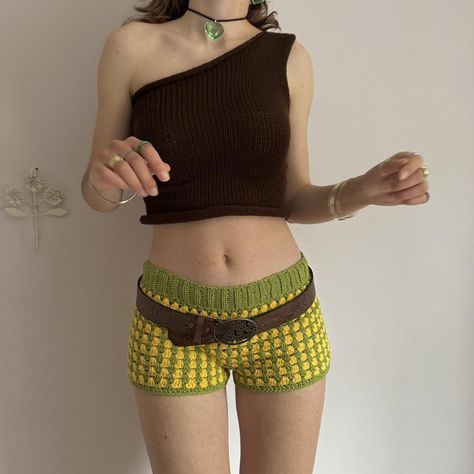 Handmade crochet shorts  Green and yellow low... - Depop Crochet Shorts With Pockets, Crochet Ideas For Women, Crochet Shorts Aesthetic, Crochet Shorts Pattern Free, Crochet Shorts Outfit, Crochet Matching Set, Mini Shorts Outfit, School Crochet, Low Waisted Shorts