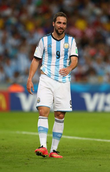 Gonzalo Higuain of Argentina in the 2014 World Cup Fifa 2014 World Cup, World Cup Shirts, Inter Miami Cf, Argentina Soccer, Argentina Football, Fantasy League, Football Photography, Good Soccer Players, Inter Miami