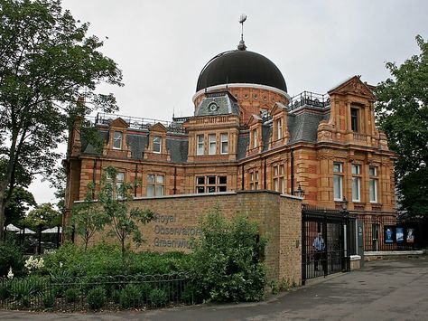 Greenwich Observatory, Greenwich Meridian, London Tourism, Visit England, London With Kids, Highgate Cemetery, Greenwich Park, London Attractions, London History