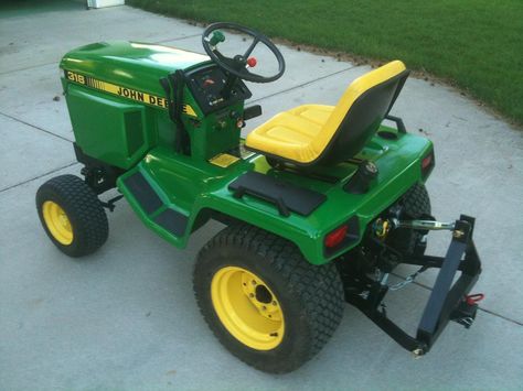 Beautifully restored John Deere 318 John Deere Lawn Mower, John Deere Accessories, John Deere Garden Tractors, John Deere Mowers, Yard Tractors, Deck Restoration, John Deere 318, John Deere 400, John Deere Kids