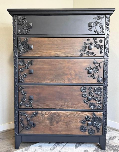 Painted Furniture With Wood Accents, Furniture Makeover Aesthetic, Upcycled Victorian Furniture, Upcycling Bedroom Furniture, Diy Black Furniture Ideas, Dark Vintage Furniture, Black And Gold Furniture Diy, Dark Wood And Black Furniture, Gothic Furniture Makeover