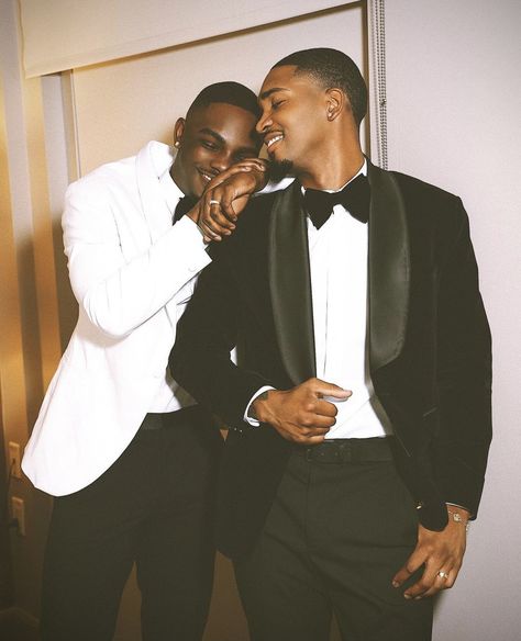 Chris Beasley Lgbt Culture, Cute Couple Dancing, Dark Skin Men, Gay Aesthetic, Black Couples Goals, Gay Marriage, Gay Wedding, Married Men, Black Men Fashion