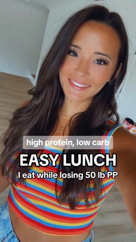 High Protein Low Carb Easy Lunch Low Calorie Lunchables, Hot Healthy Lunch Ideas, Low Carb Easy Lunch, Healthy Dinners For One, Makayla Food, Staple Meals, Easy Nutritious Meals, Makayla Thomas, Protein Ideas