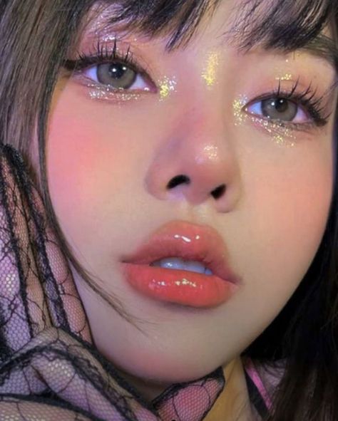 Txt Inspired Makeup Looks, Coachella Makeup, Asian Makeup Looks, Korean Makeup Look, Cute Eye Makeup, Kawaii Makeup, Ethereal Makeup, Fancy Makeup, Asian Eye Makeup