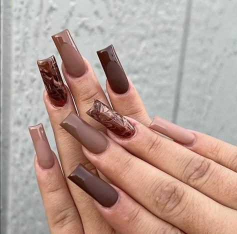 Brown Nails Art, Winter Nail Art Ideas, Brown Acrylic Nails, Brown Nail Polish, Brown Nail, Brown Nails Design, Tapered Square Nails, November Nails, Fall Acrylic Nails