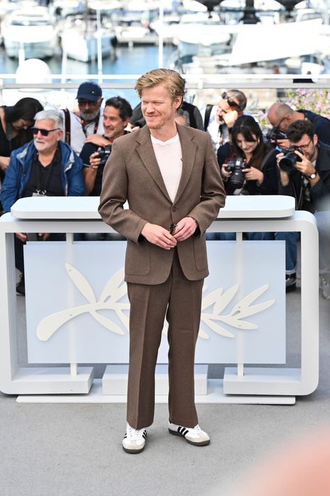 Jesse Plemons, Balenciaga Spring, Anya Taylor Joy, Male Beauty, Cannes Film Festival, Best Actor, Business Fashion, Cannes, Selena Gomez