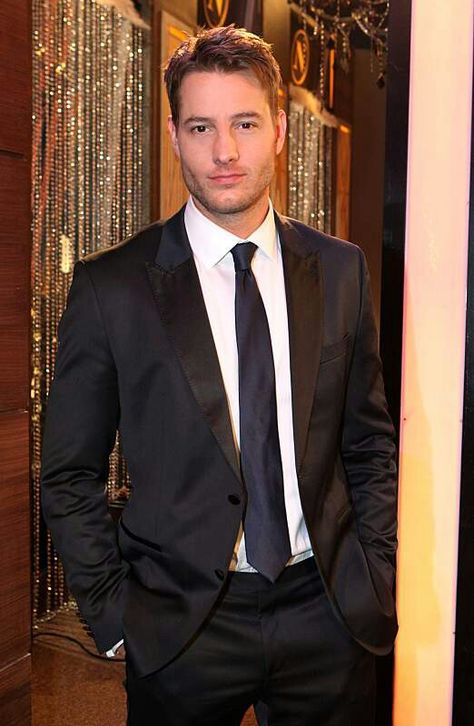 Justin Hartley Hot, Best Suits For Men, Justin Hartley, Young And Restless, Hottest Male Celebrities, Men In Suits, Gq Men, Summer Plans, The Young And The Restless