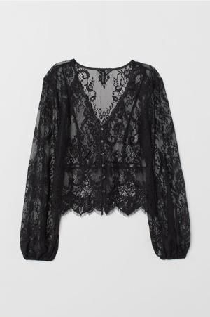 Lace Blouse Outfit, Blouse Dress Outfit, Morgana Le Fay, Kebaya Lace, Lace Blouses, Black Lace Blouse, Casual Hijab Outfit, Neck Lace, Dark Fashion