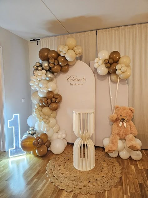 Baby Shower Teddy Bear, Teddy Bear Baby Shower Theme, Balloons Arch, Bear Baby Shower Theme, Teddy Bear Party, Baby Birthday Decorations, Baby Birthday Themes, Bear Party, Teddy Bear Baby Shower