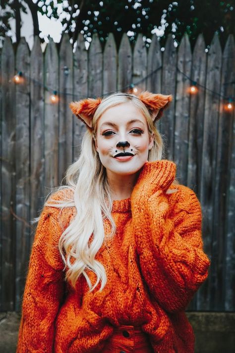 woman standing next to a fence Animal Costumes Women, Fox Costume Diy, Animal Costumes Diy, Farm Animal Costumes, Animal Costumes For Adults, Fox Halloween Costume, Spooky Creatures, Modest Halloween Costumes, Animal Outfit