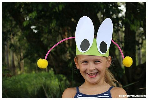 Fun Bug Craft Headband! Perfect for playgroups and classrooms! Bug Headband, Bug Craft, Spring Theme Preschool, Insects Preschool, Crafts For Preschoolers, Spring Headband, Insect Crafts, Headband Crafts, Spider Crafts