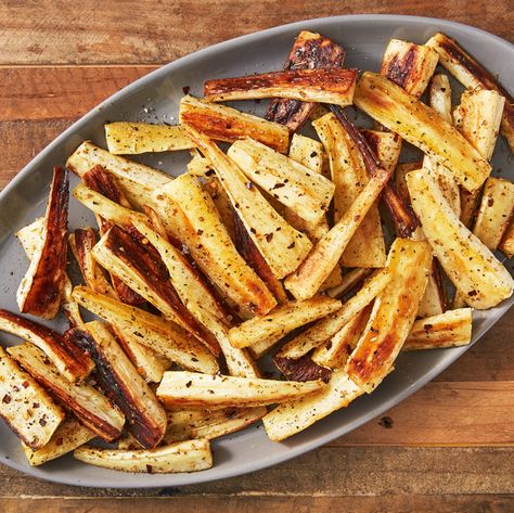 Roasted Parsnips - Delish.com Parsnip Recipes, Week Meals, Roasted Parsnips, Quick Side Dishes, Butter Salmon, Roasted Vegetable Recipes, Carb Foods, Thanksgiving Side Dishes, Low Fodmap