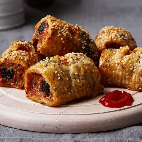 Give your sausage rolls a makeover with this clever recipe from Great British Bake Off winner, Candice Brown. Spiked with smoked bacon, paprika and mushrooms these are the ultimate sausage rolls! Easy Sausage Rolls, Chicken Sausage Rolls, Rolls Recipe Easy, Candice Brown, Beer Snacks, Sausage Rolls Recipe, Veggie Sausage, Brown Recipe, Pub Interior