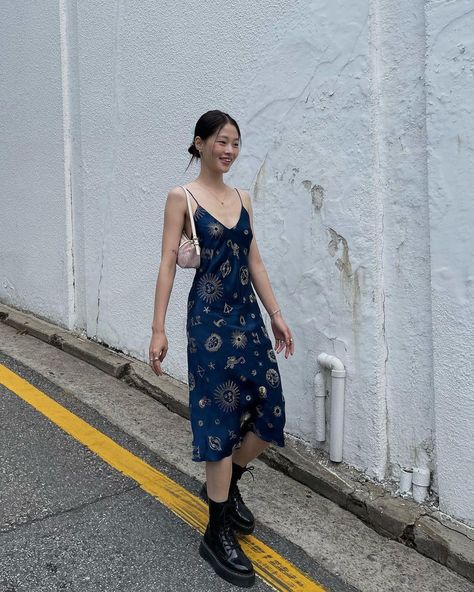 Kim A Hyun, Slip Dress Outfit, Funky Dresses, Casual Day Outfits, Causual Outfits, Dress Outfit, Looks Style, Casual Style Outfits, Lookbook Outfits