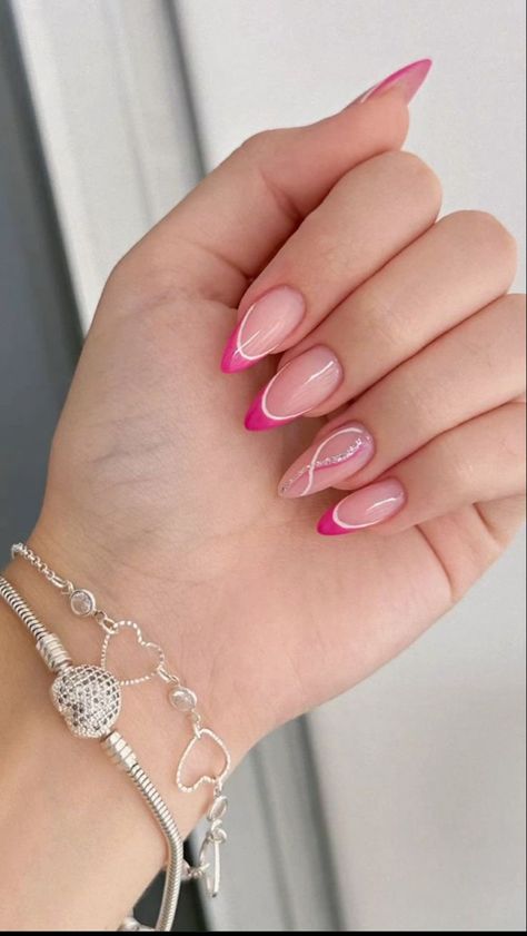 Nails Metallic Chrome, Natural Gel Nails, Hippie Nails, Romantic Nails, Subtle Nails, Metallic Nails, Girls Nails, Minimalist Nails, Best Acrylic Nails