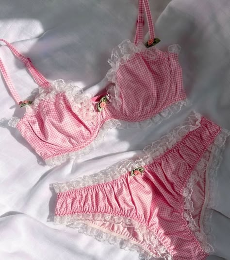 Cute Lingerie Sets, Southern Outfits, Victoria Secret Outfits, Cute Pajama Sets, Cute Lingerie, Cute Preppy Outfits, Classy Casual Outfits, Fashion Now, Pretty Lingerie