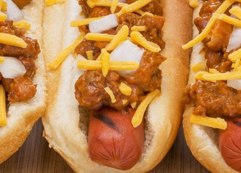 Chili Dog Sauce Recipe, Chili Cheese Dog Recipe, Hot Dog Chili Sauce Recipe, Chili Dog Sauce, Hot Dog Sauce Recipe, Hotdog Chili Recipe, Hot Dog Chili Sauce, Beef Tomato, Hot Dog Sauce